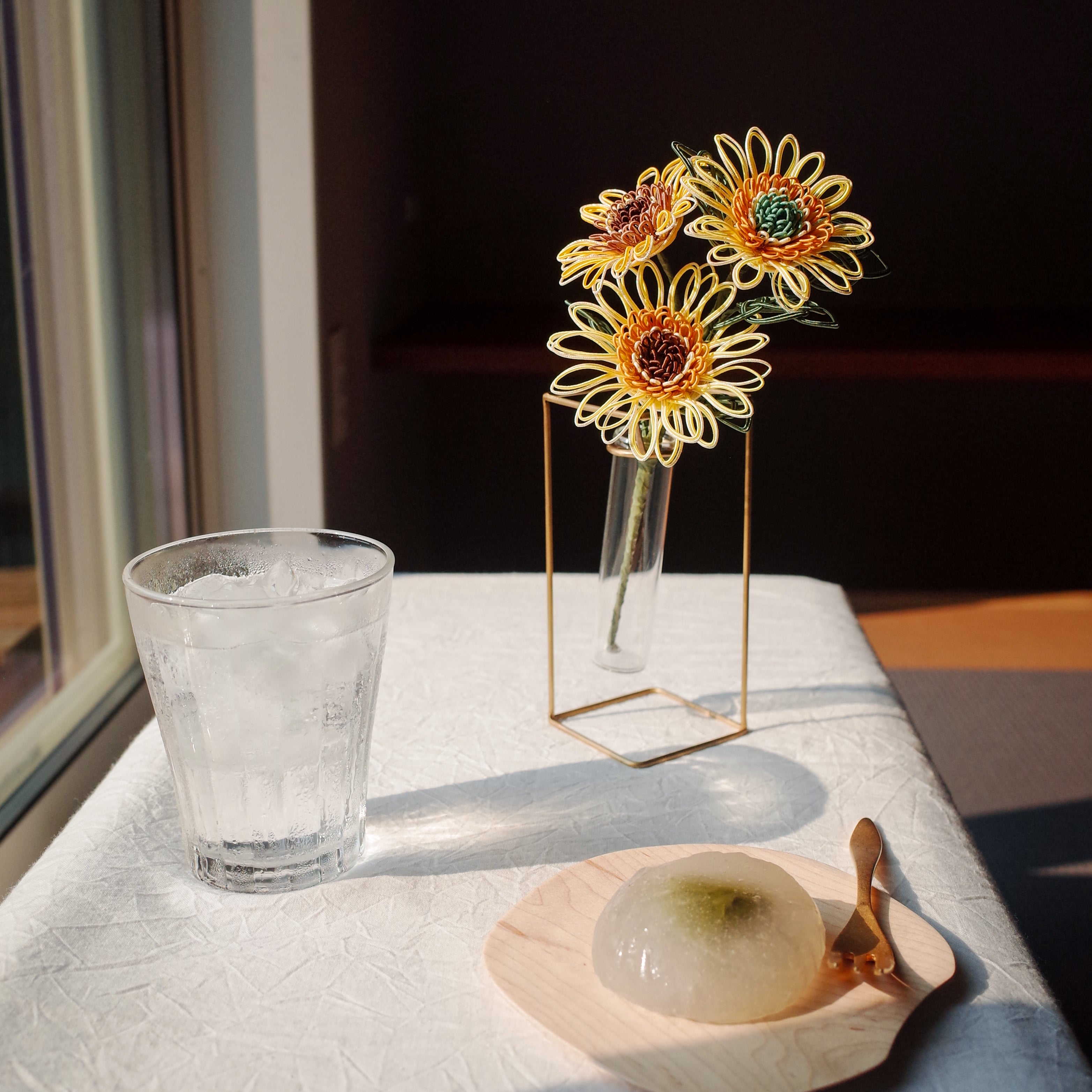 006-ひかりのいろ|夏の光の水引花