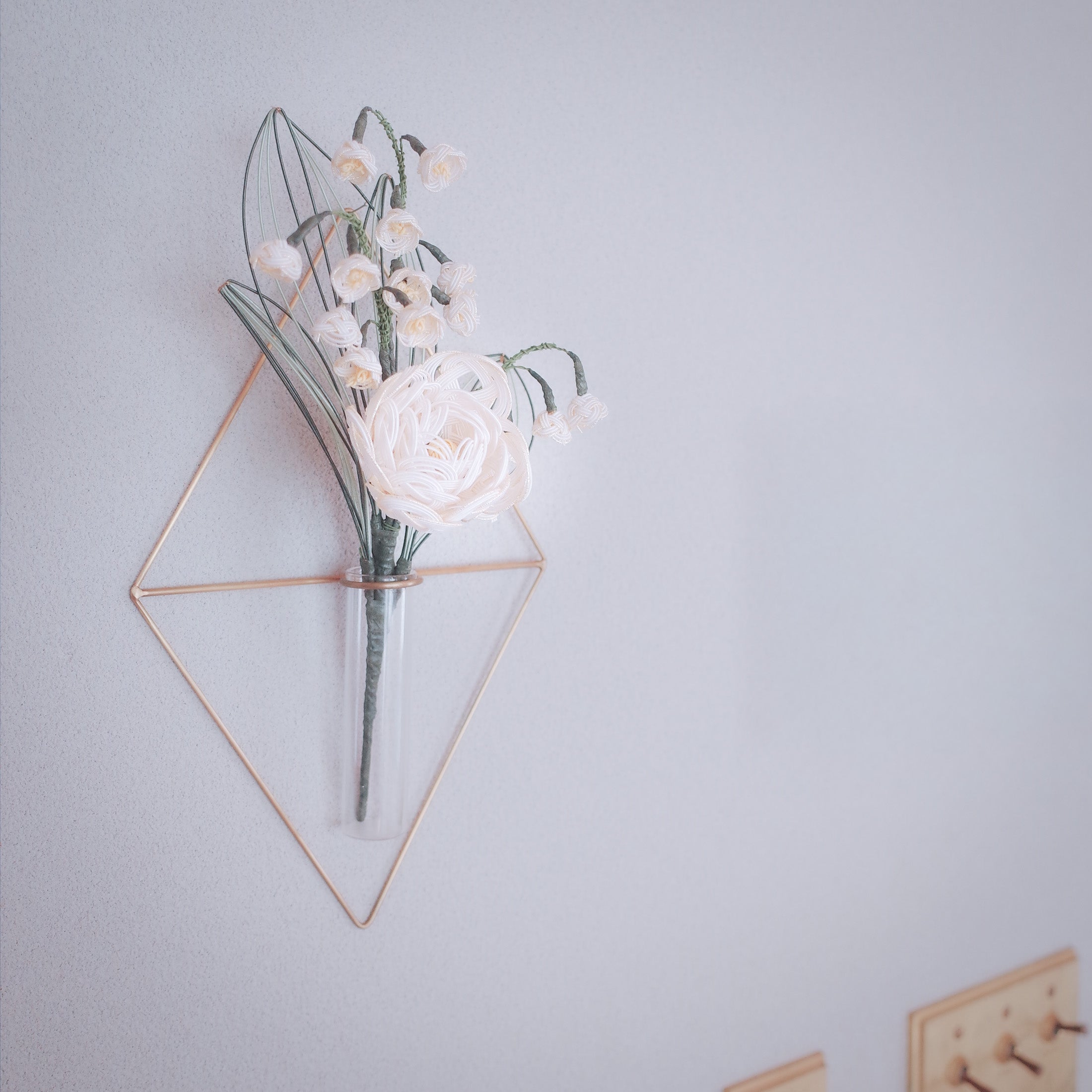 いのりのうた & PIKE セット|冬の祈りの水引花と、真鍮の一輪挿し(選べる3種)