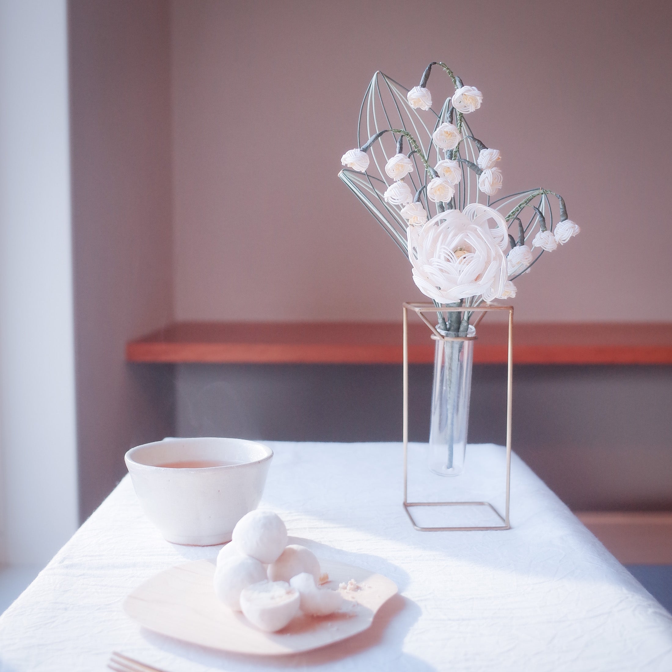 008-いのりのうた｜冬の祈りの水引花